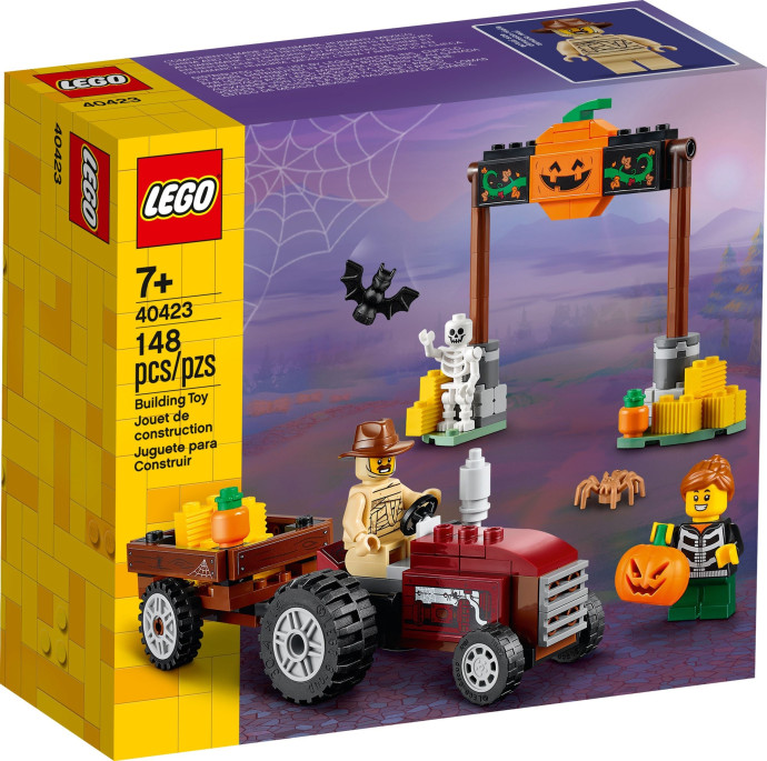 Halloweenská jízda na traktoru