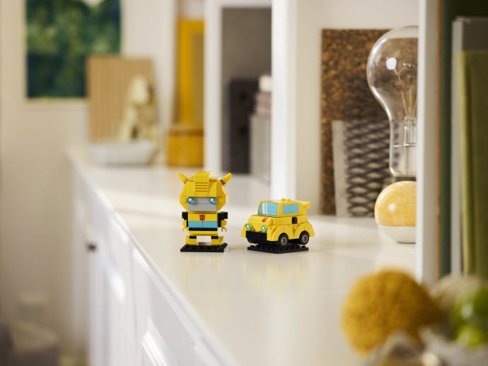 Robot a vozidlo Bumblebee