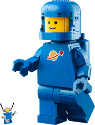 Zvětšená minifigurka modrého astronauta