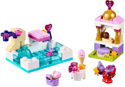 Treasure's Day at the Pool