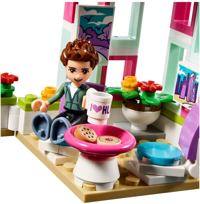 Emma's Art Café