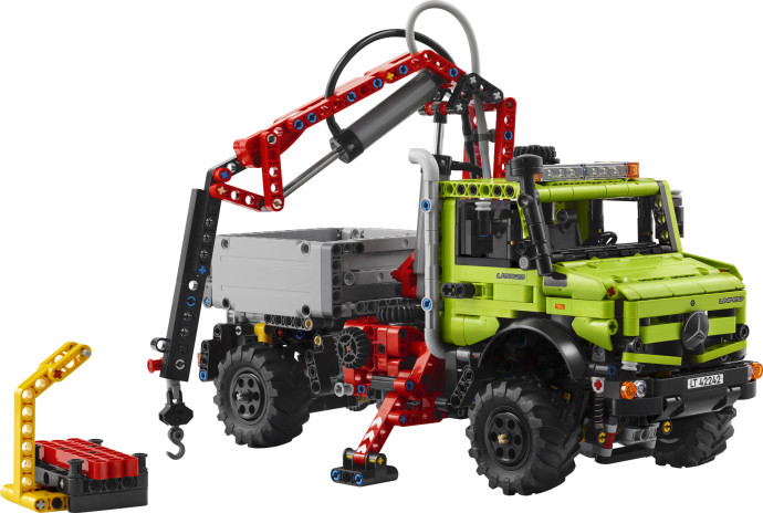 Mercedes-Benz Unimog U 5023 s jeřábem