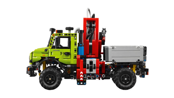 Mercedes-Benz Unimog U 5023 so žeriavom