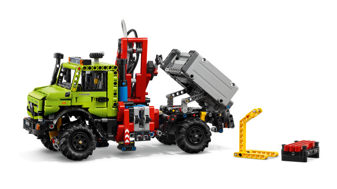Mercedes-Benz Unimog U 5023 so žeriavom