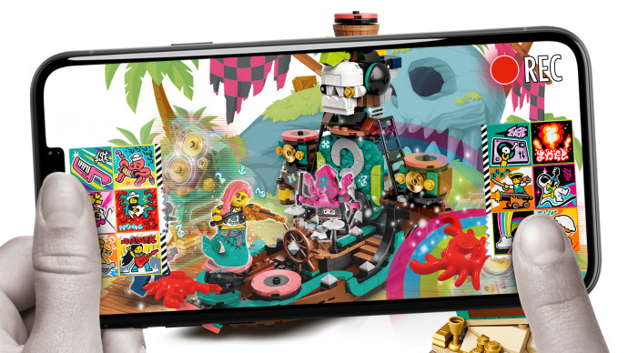 Punk Pirate Ship