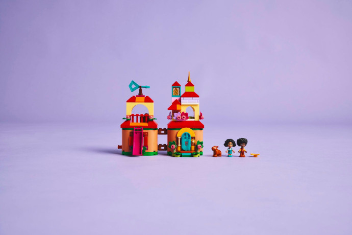 Miniaturní domeček z filmu Encanto