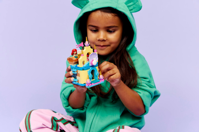 Ariel a jej kúzelný miniatúrny palác