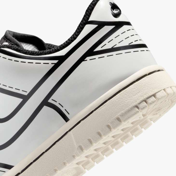 Nike Dunk Low x LEGO Collection – Little Kids Shoes