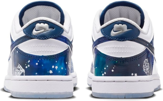 Nízké tenisky Dunk z kolekce Nike x LEGO® – mladší děti