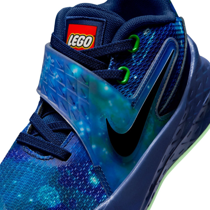 Tenisky Hustle D 12 z kolekcie Nike x LEGO® – malé deti