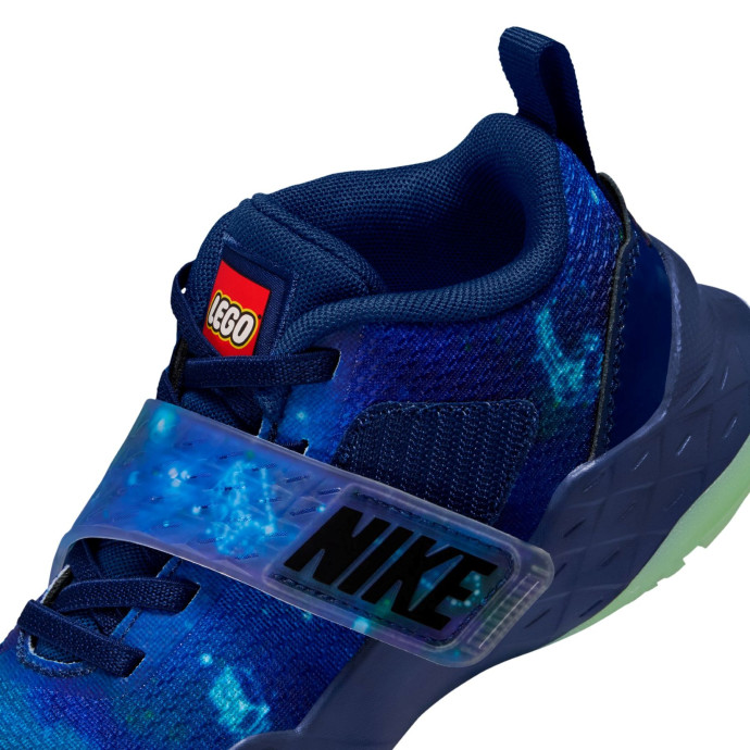 Tenisky Hustle D 12 z kolekcie Nike x LEGO® – malé deti