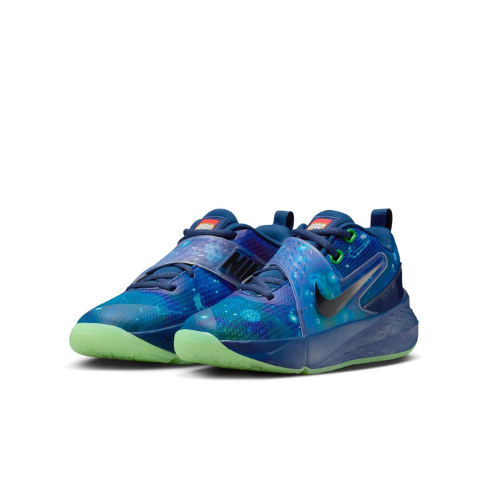 Tenisky Hustle D 12 z kolekcie Nike x LEGO® – staršie deti
