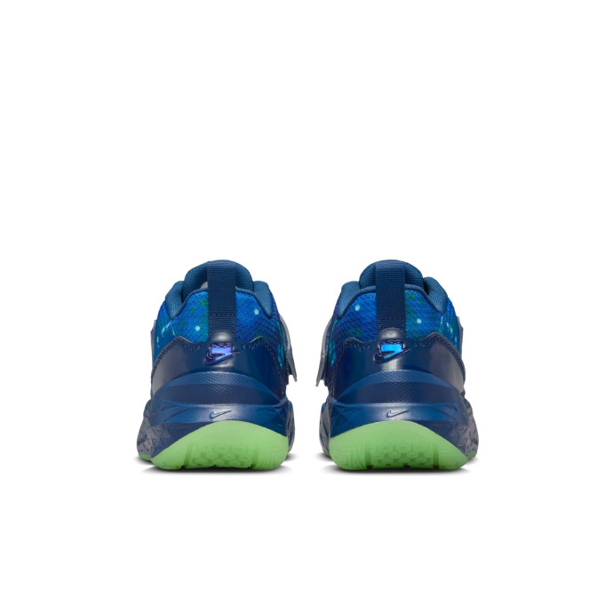 Tenisky Hustle D 12 z kolekcie Nike x LEGO® – staršie deti