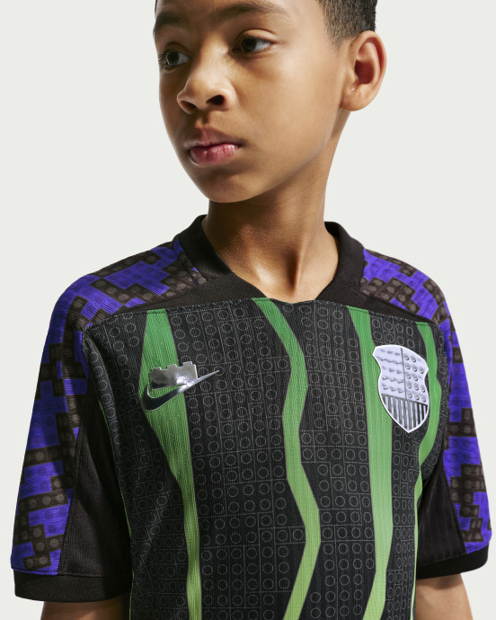 Futbalový dres Aero-FIT pre staršie deti z kolekcie Nike x LEGO®