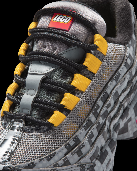 Tenisky Air Max 95 z kolekcie Nike x LEGO® – malé deti