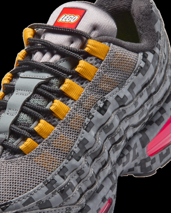 Tenisky Air Max 95 z kolekcie Nike x LEGO® – staršie deti