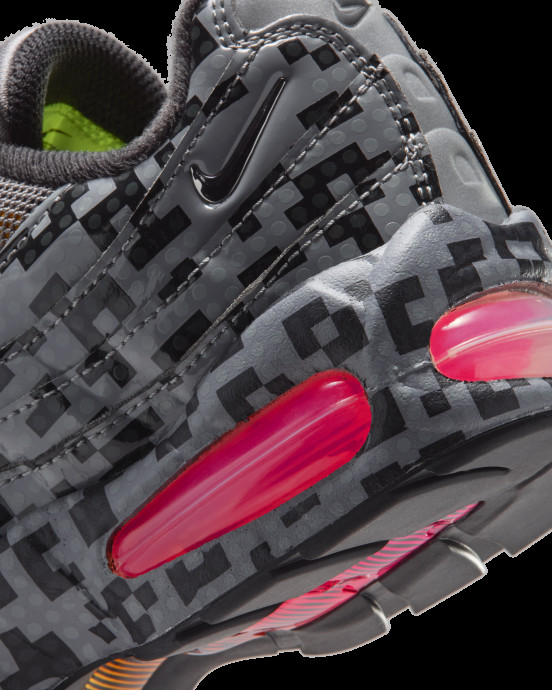 Tenisky Air Max 95 z kolekcie Nike x LEGO® – staršie deti