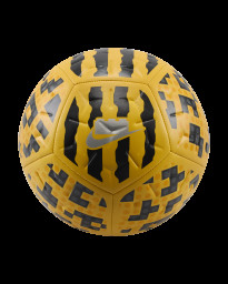 Futbalová lopta z kolekcie Nike x LEGO®