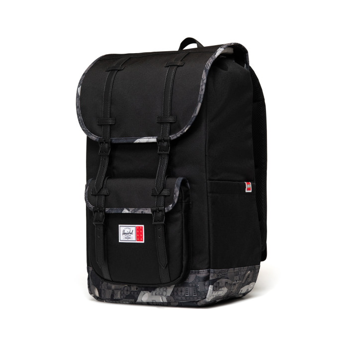 Batoh Herschel Little America™ – Čierny/čierne abstraktné kocky