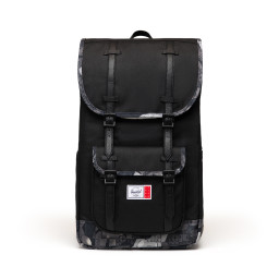 Batoh Herschel Little America™ – Čierny/čierne abstraktné kocky