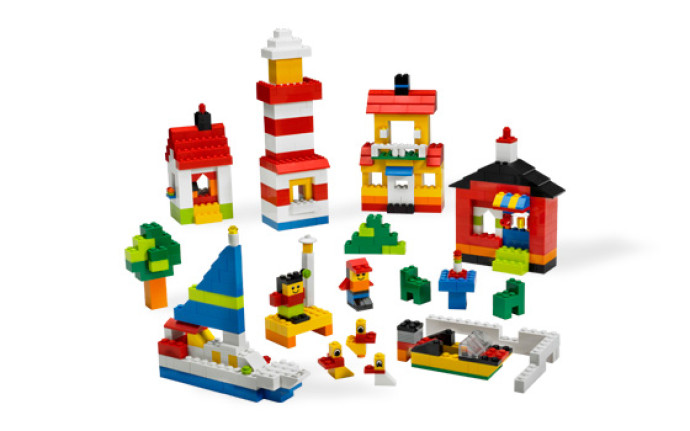 LEGO Giant Box