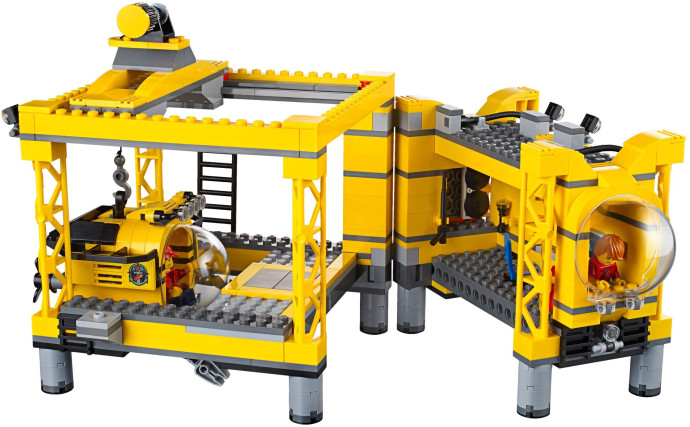 Deep Sea Operation Base
