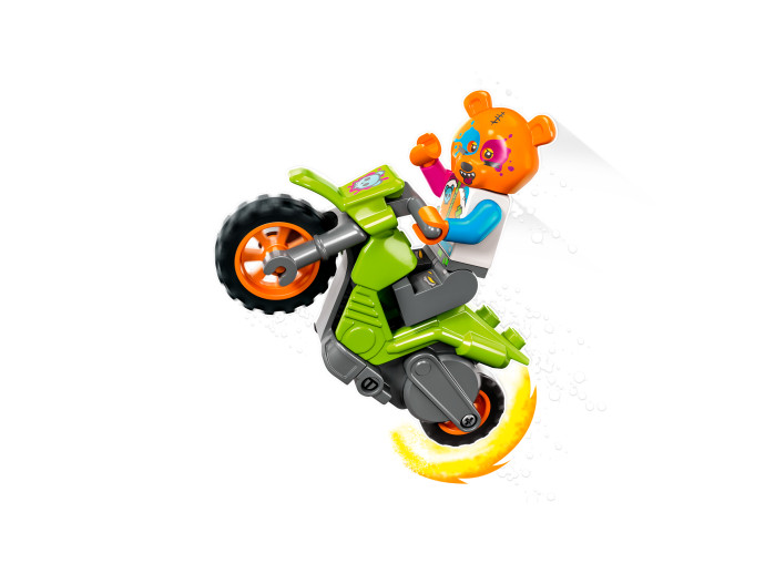 Medveď a kaskadérska motorka