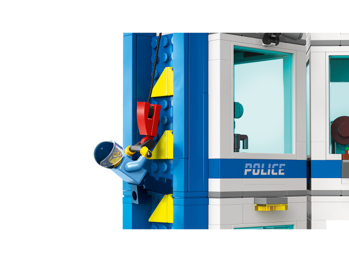 Policajná akadémia