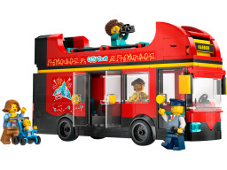 Červený dvojposchodový vyhliadkový autobus