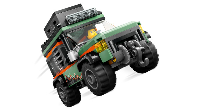 Terénne horské nákladné auto 4x4