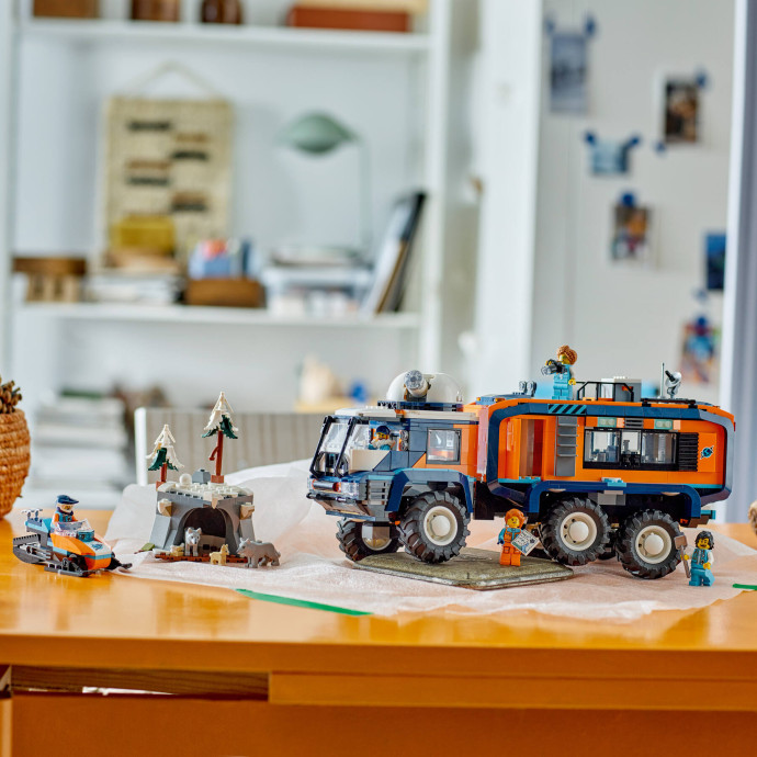 Nákladné auto s laboratóriom pre prieskumníkov Arktídy
