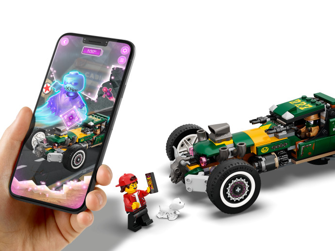Nadprirodzené pretekárske auto