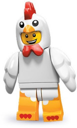 Maskot v kostýmu kuřete