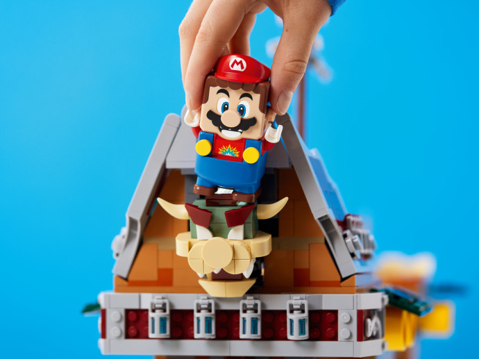 Bowser's Airship