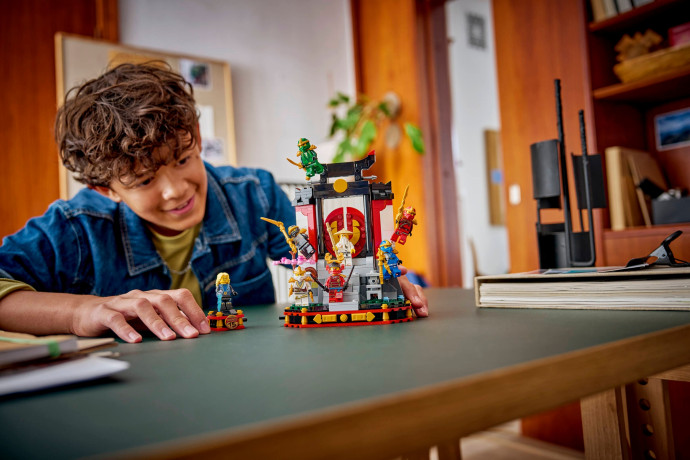 Výstavka nindžov: 15 rokov NINJAGO