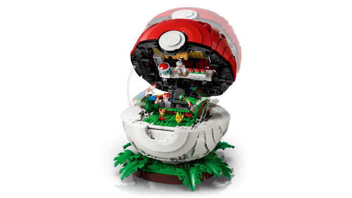 Poké Ball s ikonickými momentmi Trénerov