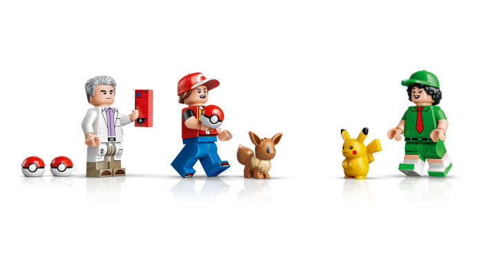 Poké Ball s ikonickými momentmi Trénerov