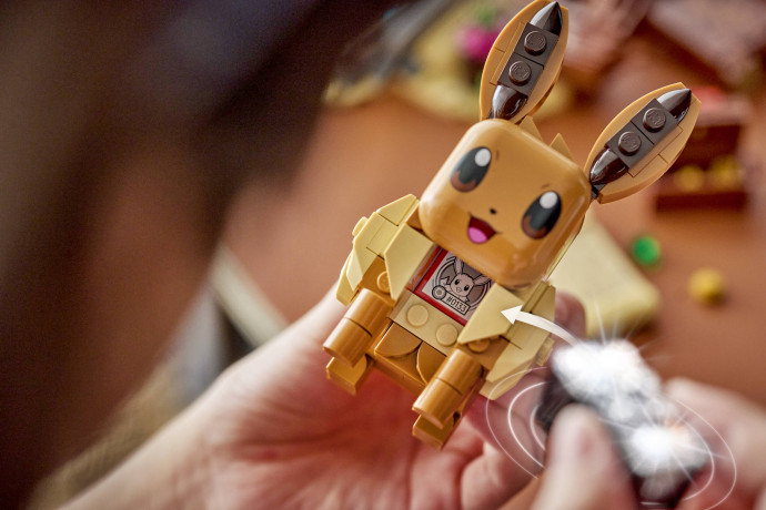 Eevee and Lapras's Treasure Hunt