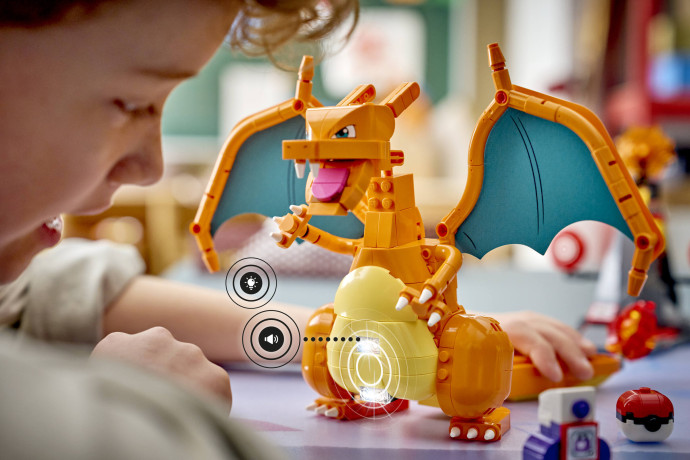 Charizard vs. Jolteon Ultimate Battle