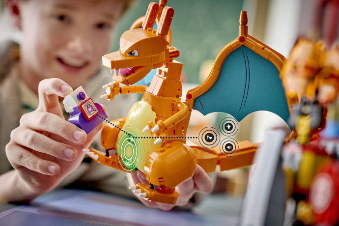 Charizard vs. Jolteon Ultimate Battle