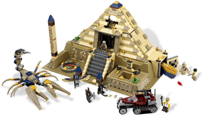 Pyramida se škorpiónem