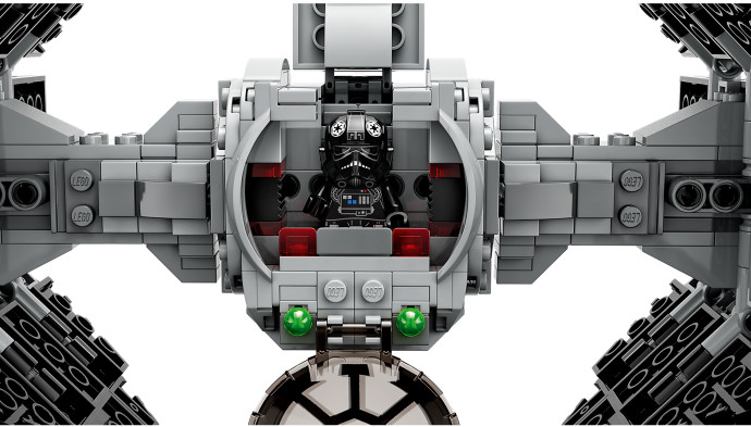 Mandaloriánska stíhačka triedy Fang proti TIE Interceptoru