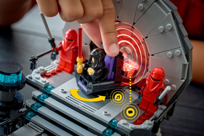 Throne Room Duel & A-wing