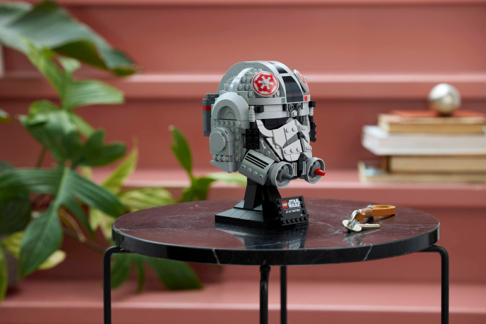 Helma řidiče AT-AT™