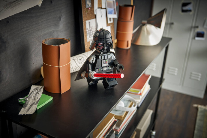 Zvětšená minifigurka Darth Vadera