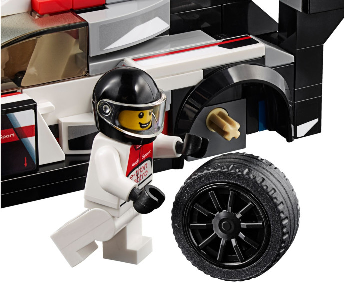 Audi R18 e-tron quattro