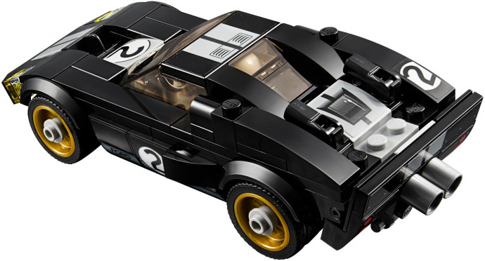2016 Ford GT & 1966 Ford GT40
