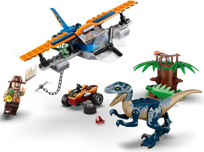 Velociraptor: Biplane Rescue Mission