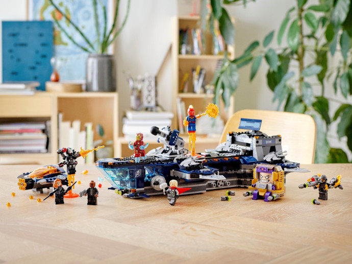 Avengers Helicarrier
