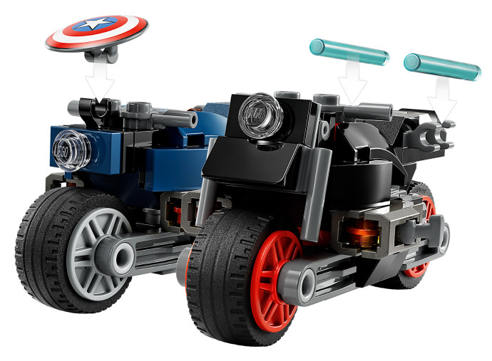 Black Widow a Captain America na motorkách